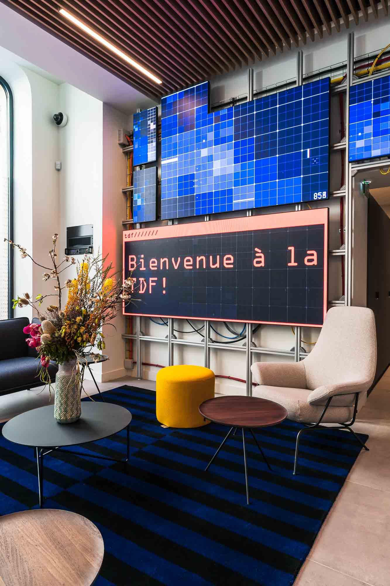 Total Digital Factory - Lounge